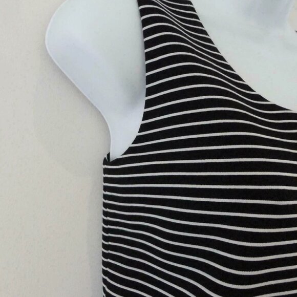 New LAFAYETTE Black White Stripe Round Neck Sleeveless Knit Dress Medium, Large - Picture 4 of 6